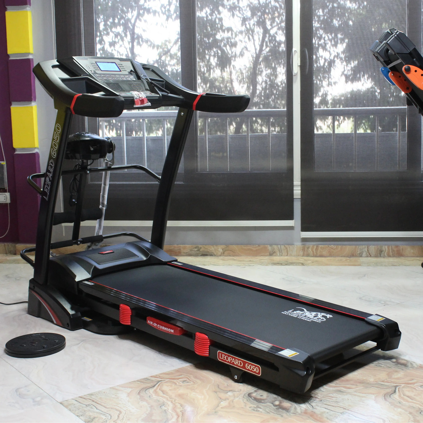 Leopard 6050M AC Treadmill